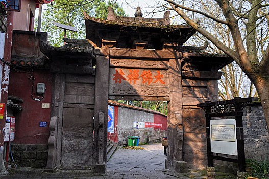 thống kê 3 càng