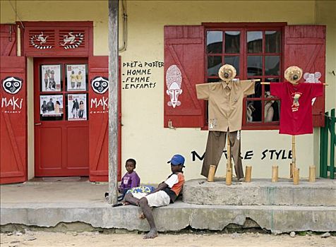 lo kép mb